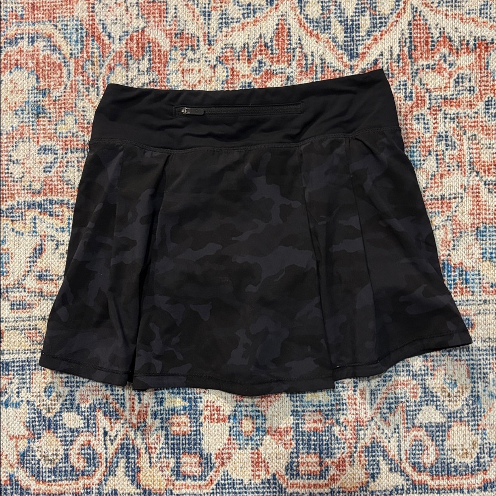Lululemon Pace Rival Skirt (Tall) No Panels 15” in Incognito Camo SZ 2 EUC - Picture 4 of 6